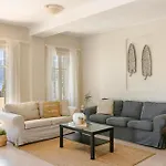 Isalos By Vintage Travel Villa *